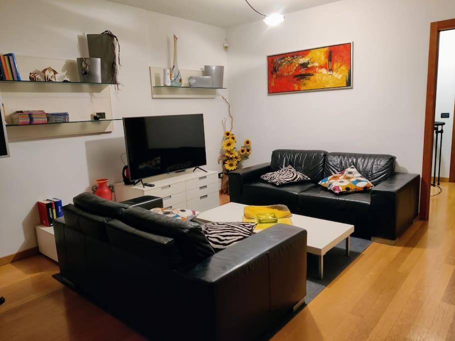 Villa Ama ポルデノーネ エクステリア 写真